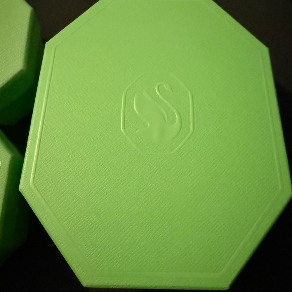 Swarovski Green Octagonal Boxes - Picture 2 of 9